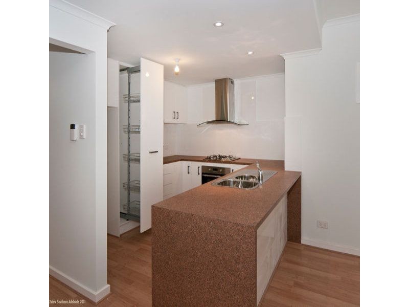 2 MacMillan Avenue, Mawson Lakes SA 5095