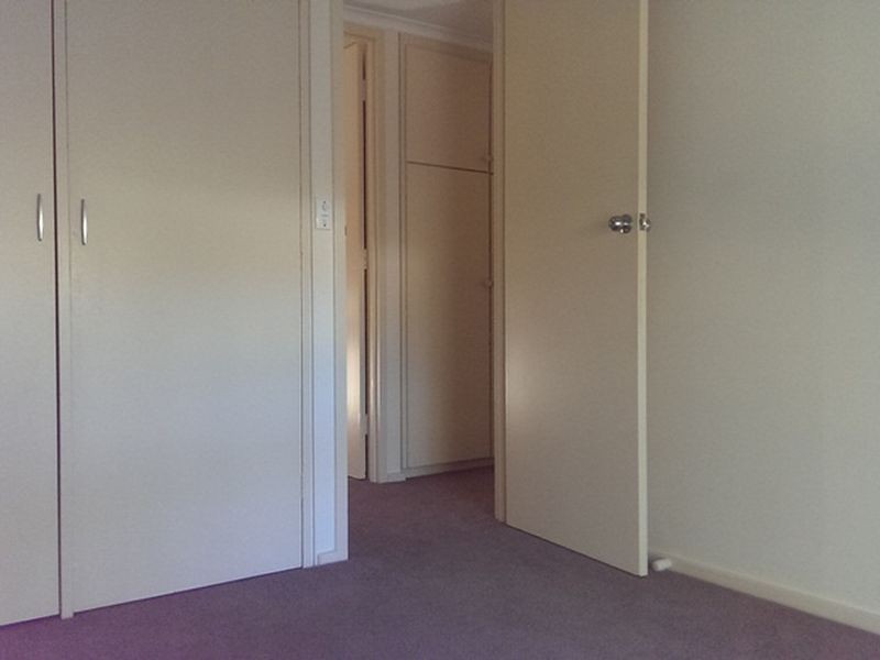 11 Landy Ave, Gulfview Heights SA 5096