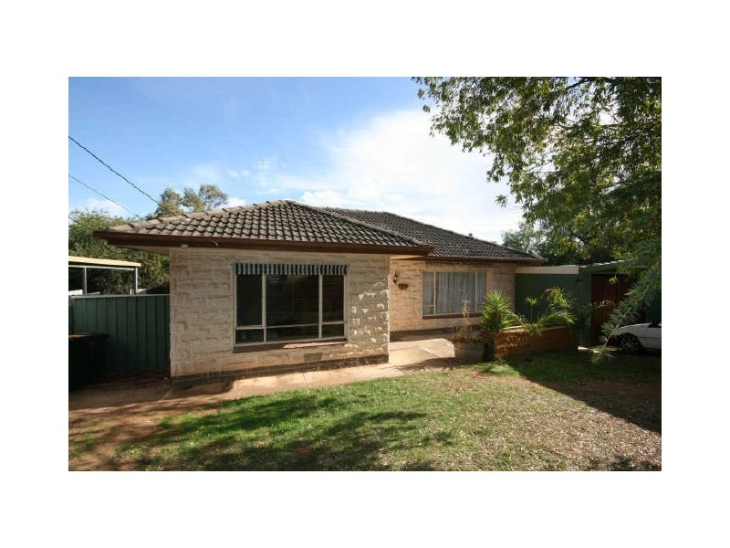 10 Goodwin Court, Para Hills SA 5096
