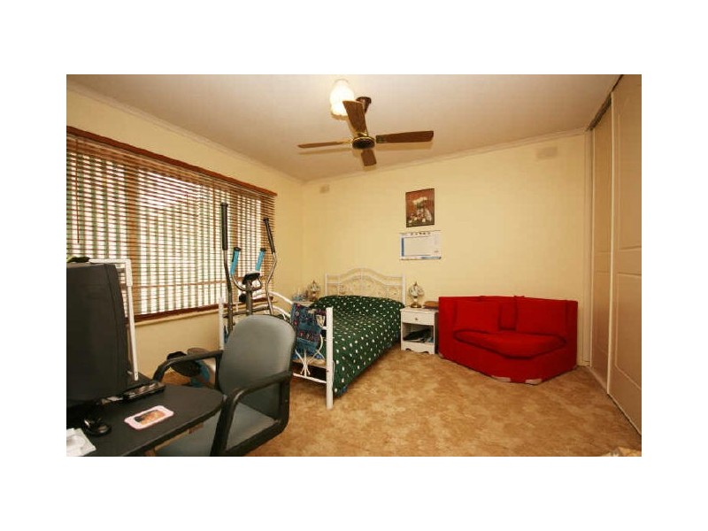 10 Goodwin Court, Para Hills SA 5096