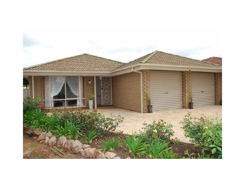11B Pantowora Drive, Hope Valley SA 5090