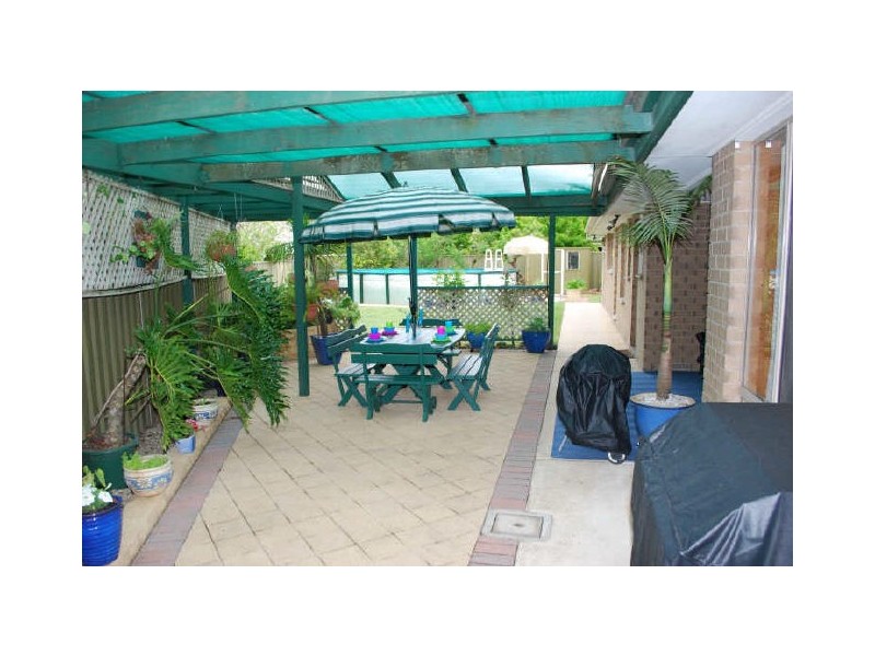 11B Pantowora Drive, Hope Valley SA 5090