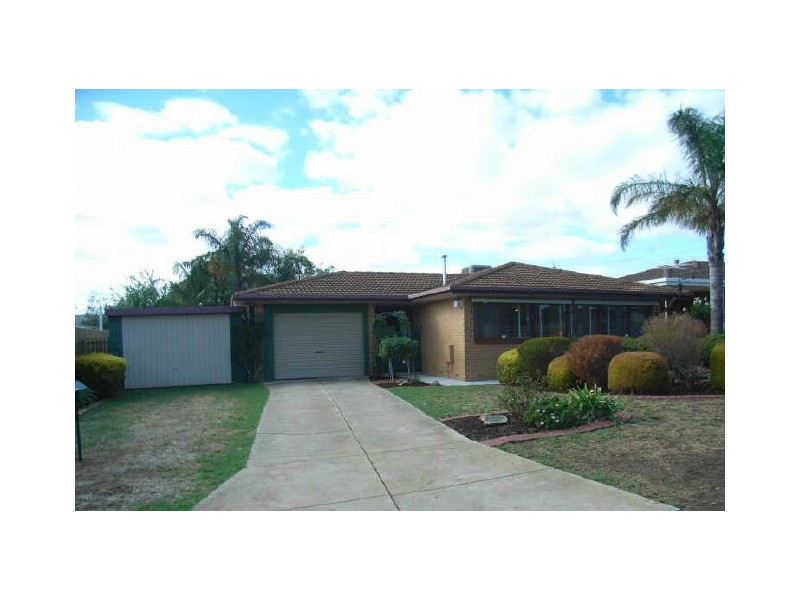 9 Heysen Ave, Hope Valley SA 5090