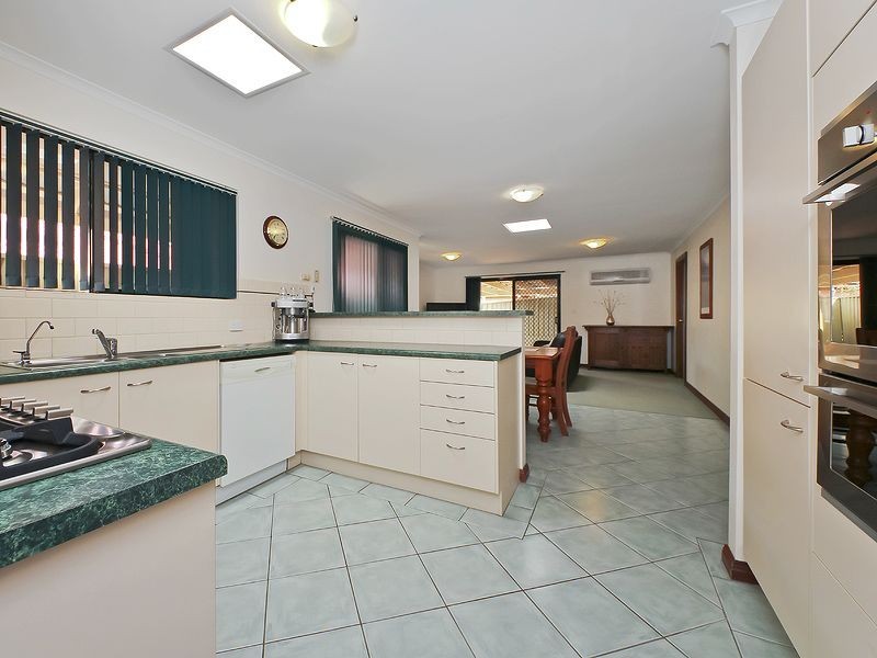 6 Fatchen Court, Greenwith SA 5125