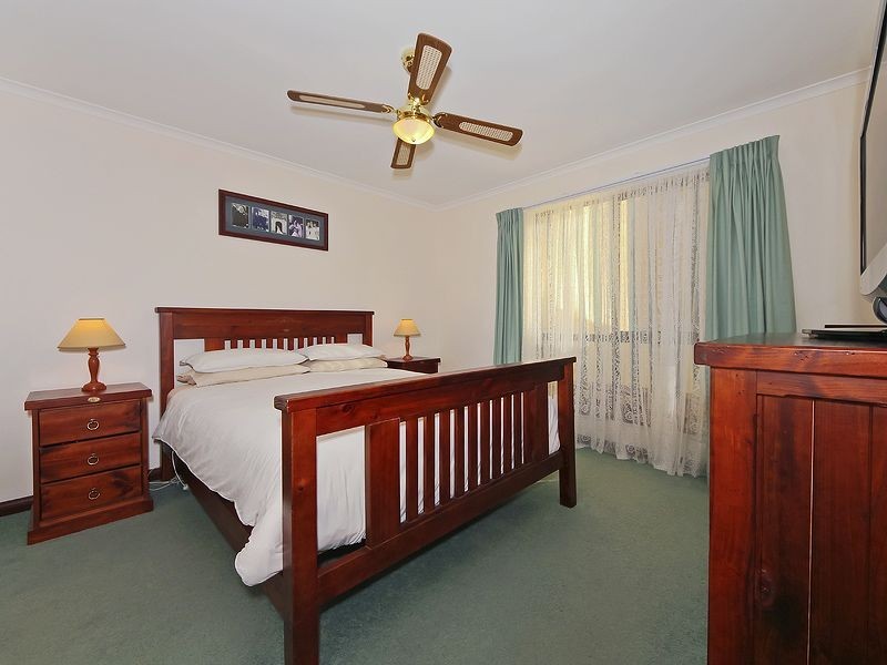 6 Fatchen Court, Greenwith SA 5125