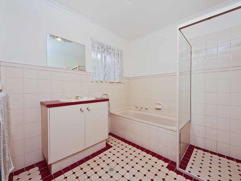 6 Fatchen Court, Greenwith SA 5125