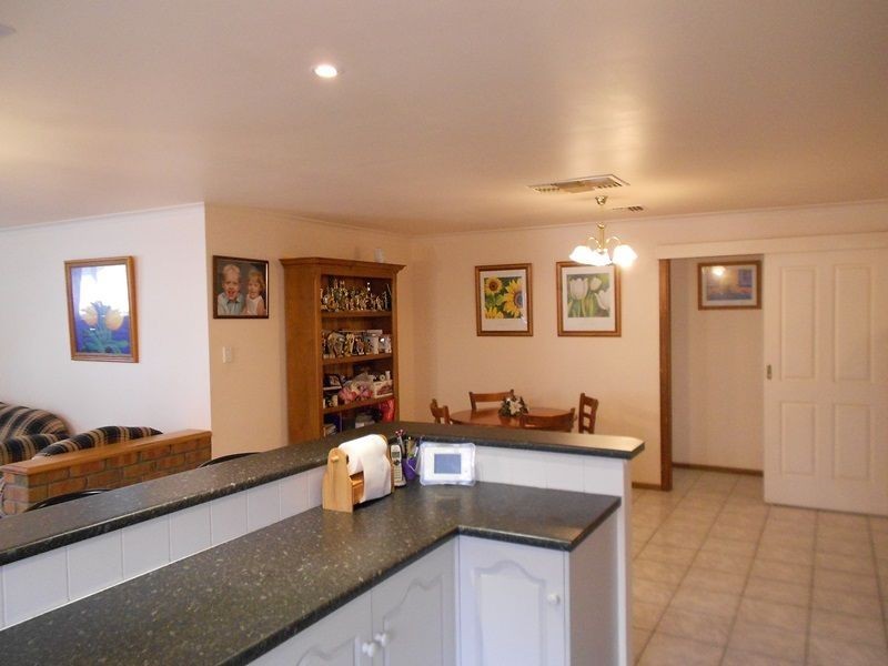 26 Laburnum Drive, Greenwith SA 5125