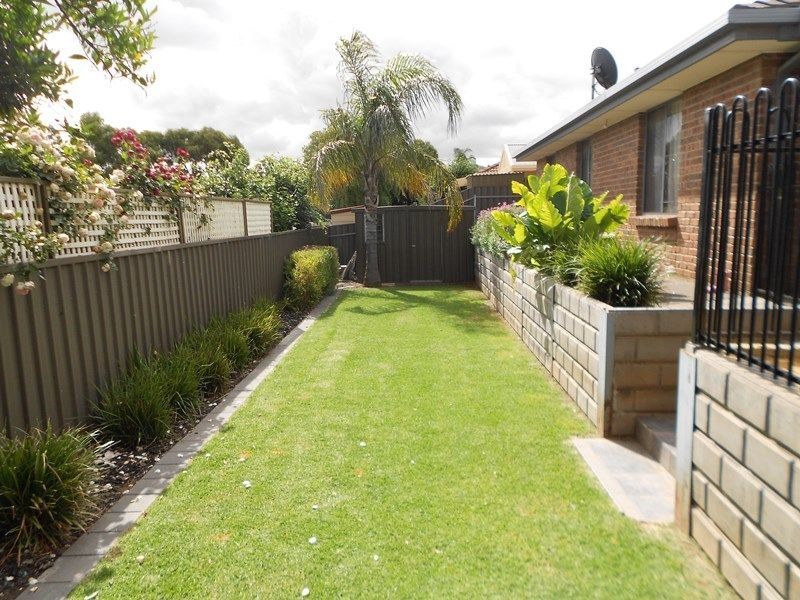 26 Laburnum Drive, Greenwith SA 5125