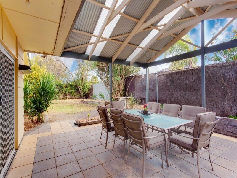 18 Berryman Drive, Modbury SA 5092