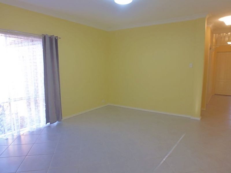 8 Hedgerow Court, Greenwith SA 5125