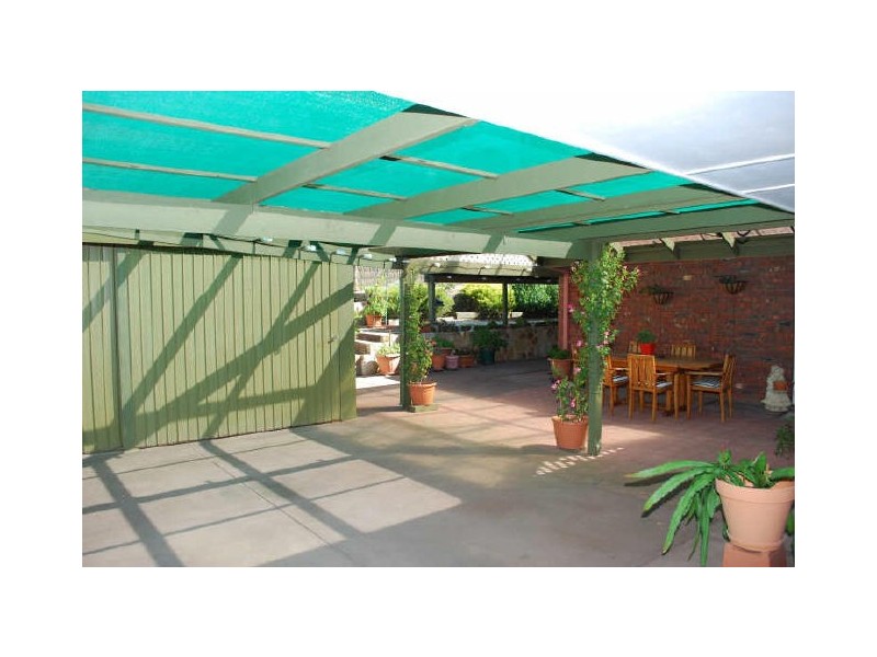 9 Greenvale Court, Wynn Vale SA 5127