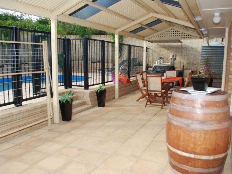 58 Landal Boulevard, Redwood Park SA 5097