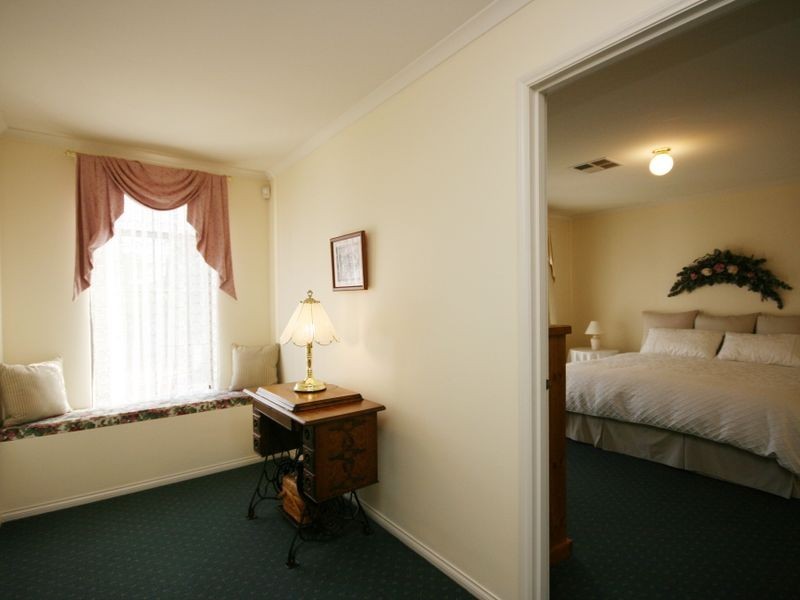 13 Highgate Place, Golden Grove SA 5125