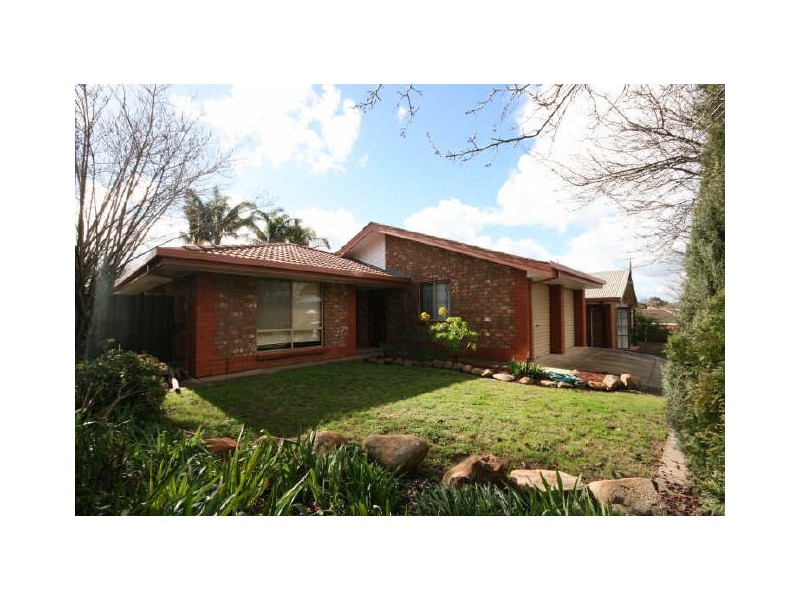 15 Melba Court, Golden Grove SA 5125