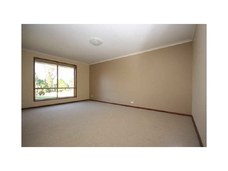 15 Melba Court, Golden Grove SA 5125