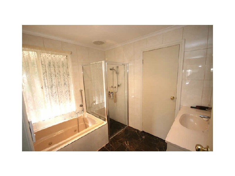 25 Baldwin Court, Wynn Vale SA 5127