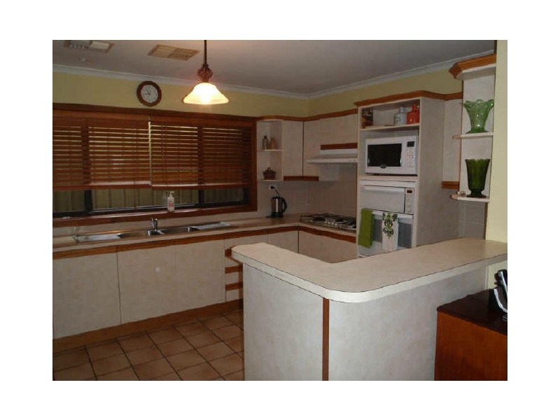 7 San Antonio Court, Wynn Vale SA 5127