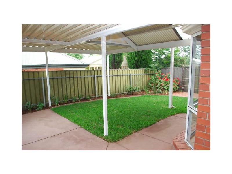 21 Christiana Crescent, Wynn Vale SA 5127