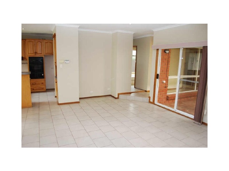 21 Christiana Crescent, Wynn Vale SA 5127