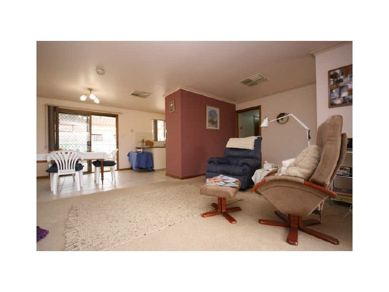 1 Zeta Court, Parafield Gardens SA 5107
