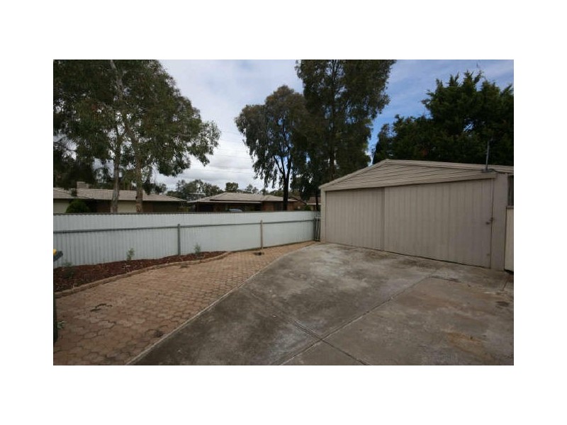 1 Zeta Court, Parafield Gardens SA 5107
