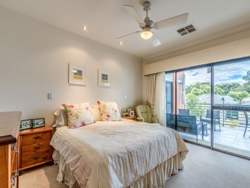 48 Grasswren Way, Mawson Lakes SA 5095