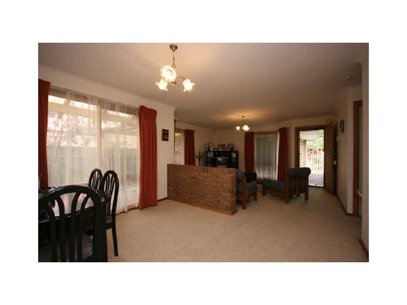 21 Frontignac Court, Wynn Vale SA 5127