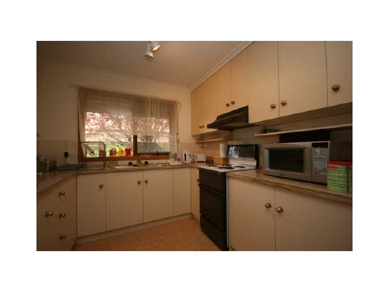 21 Frontignac Court, Wynn Vale SA 5127