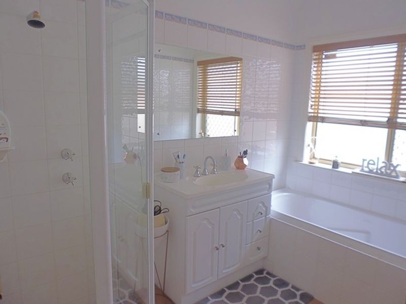 9 Dublin Place, Golden Grove SA 5125