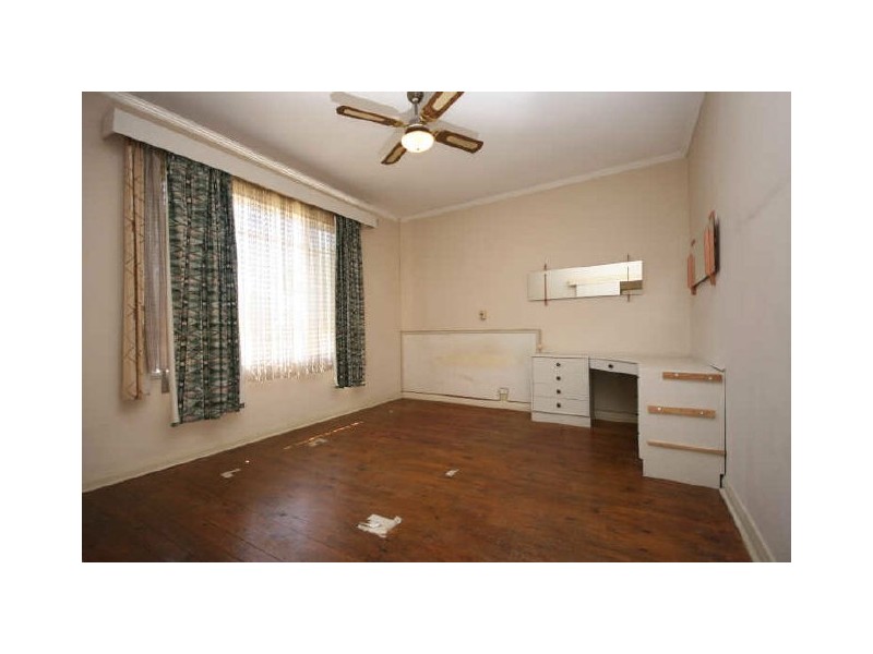 1 York Place, Woodville North SA 5012