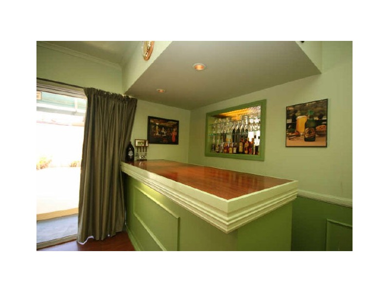 18 Berryman Drive, Modbury SA 5092