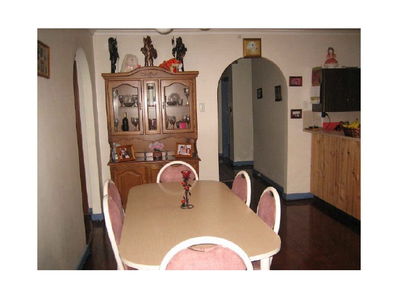 8 Arkaba Road, Fairview Park SA 5126