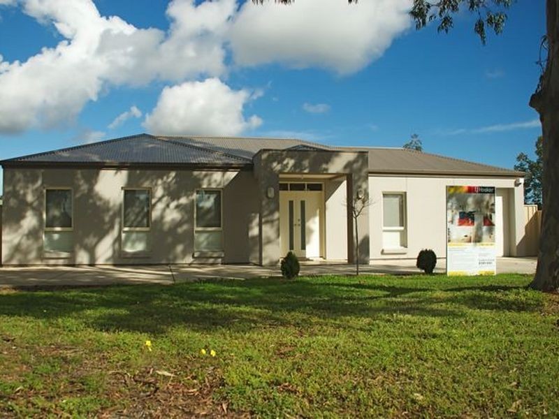 1 Foley Street, Salisbury Downs SA 5108