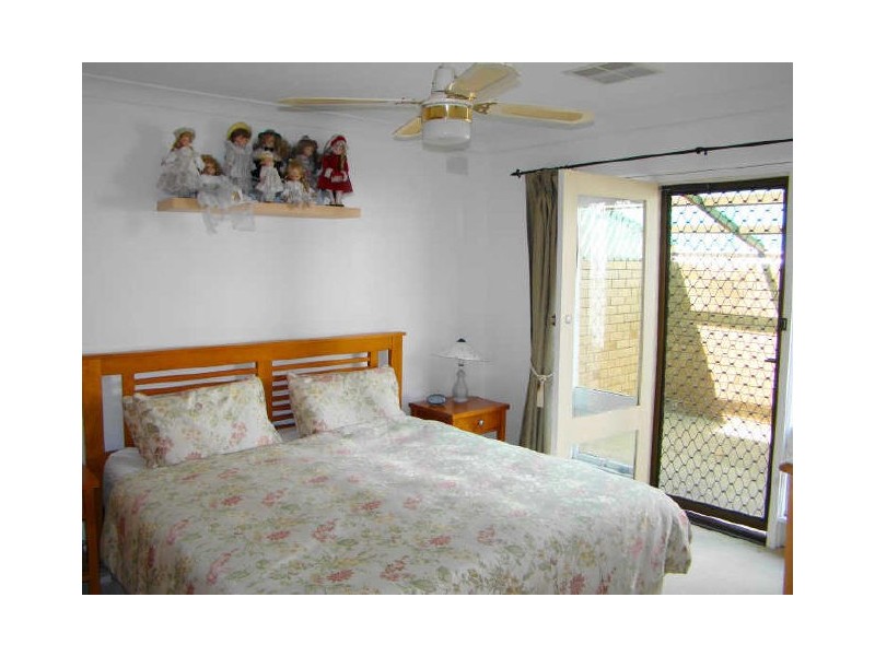 8 Purelli Avenue, Fairview Park SA 5126