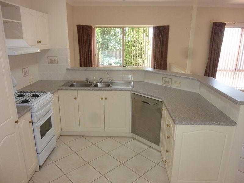 9 Inverary Close, Greenwith SA 5125