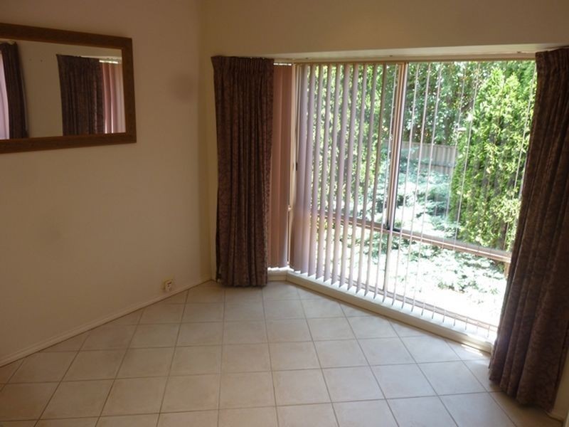 9 Inverary Close, Greenwith SA 5125