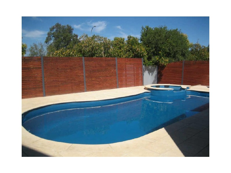 10 Griffin Place, Wynn Vale SA 5127