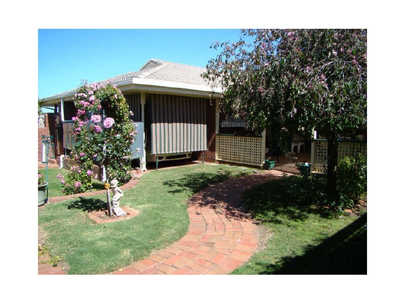 8 Moorhen Place, Wynn Vale SA 5127