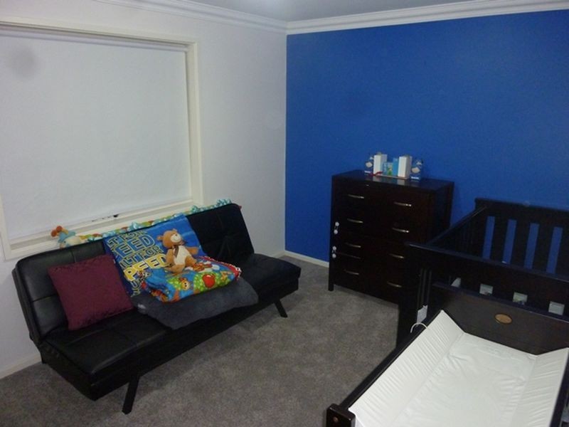 34 McEwin Ave, Redwood Park SA 5097