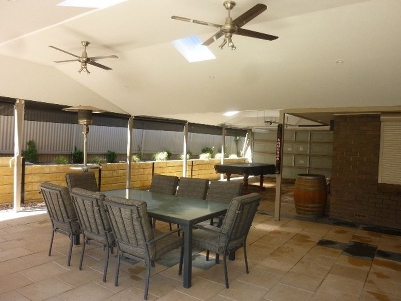 34 McEwin Ave, Redwood Park SA 5097