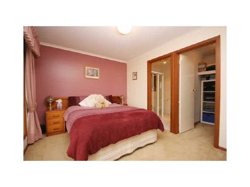 1 Wheal Court, Golden Grove SA 5125