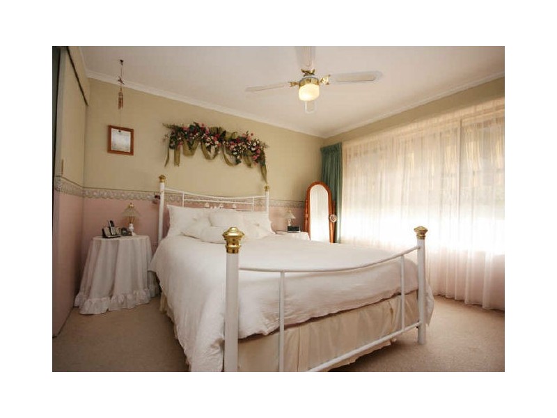 7 St Buryan Crescent, Golden Grove SA 5125