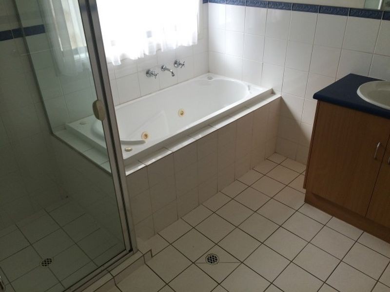 324 Tapleys Hill Road, Seaton SA 5023