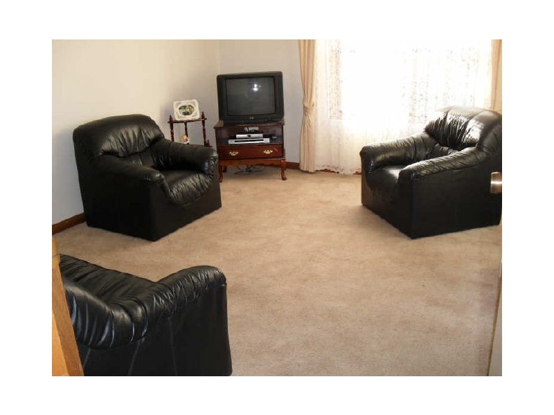 2/1 Madeline Court, Wynn Vale SA 5127