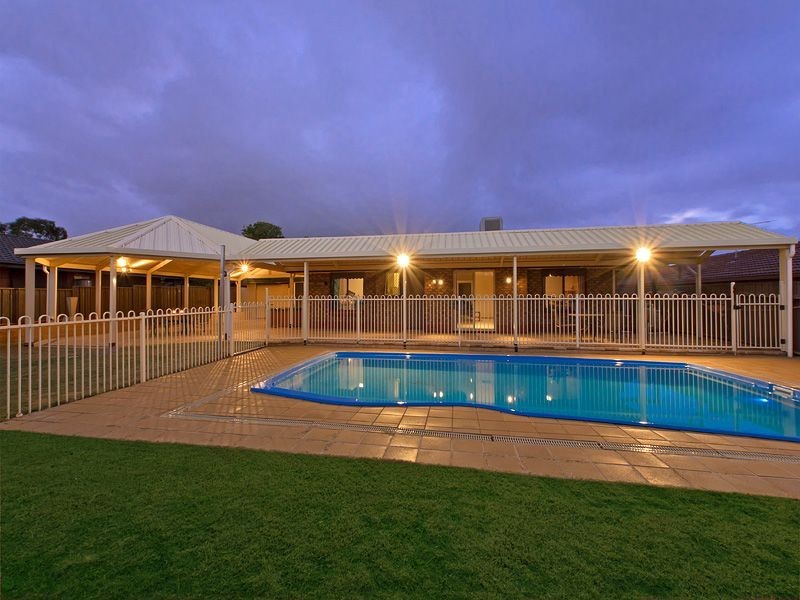 9 Timcris Court, Wynn Vale SA 5127