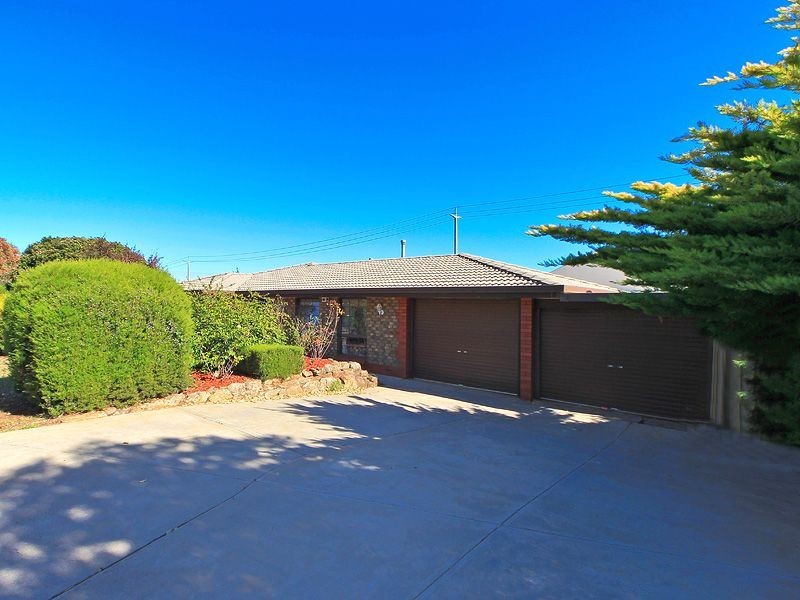 9 Timcris Court, Wynn Vale SA 5127