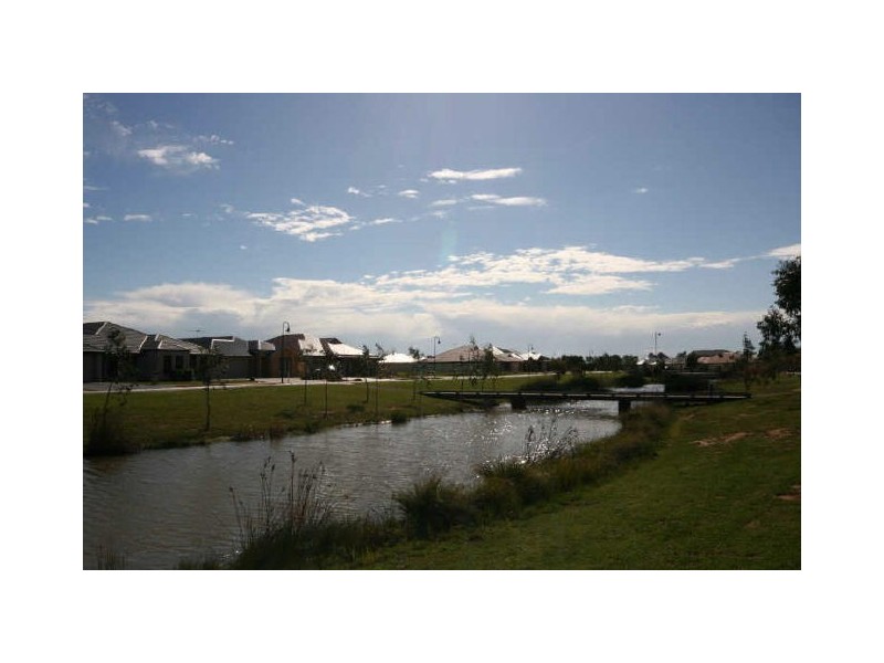 9 Waterside Drive, Burton SA 5110