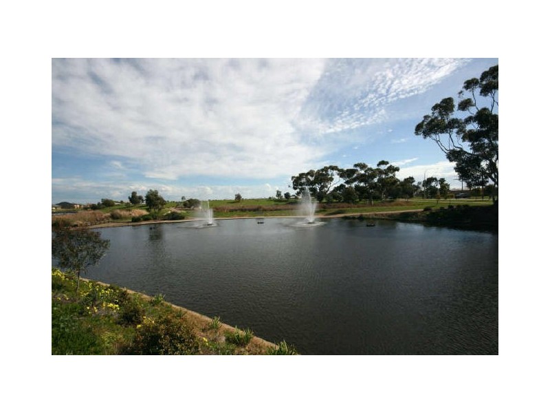 9 Waterside Drive, Burton SA 5110