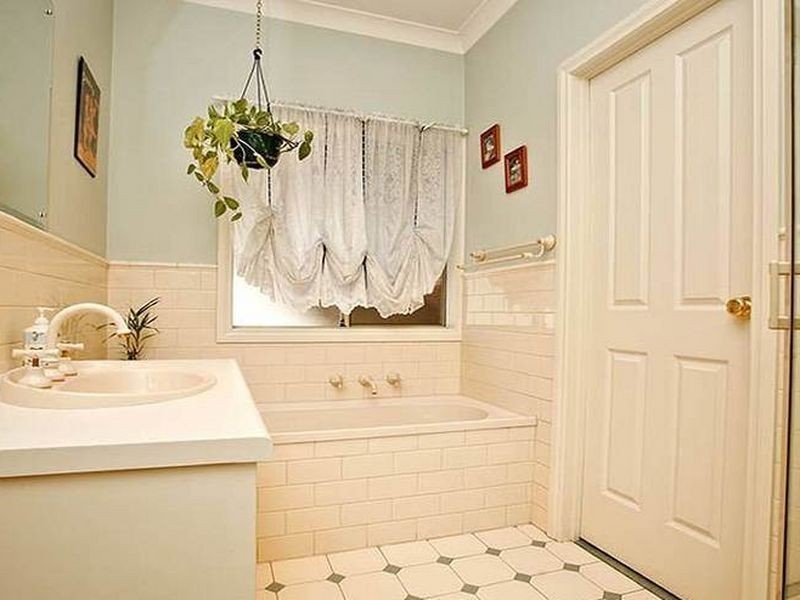 14 Lockwood Dr, Greenwith SA 5125