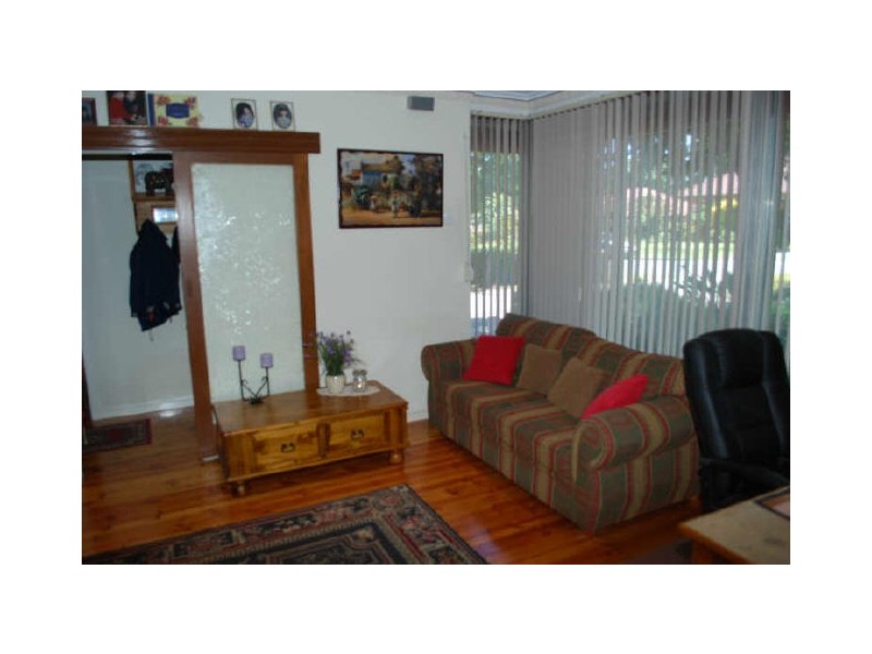 16 Huon Street, Banksia Park SA 5091